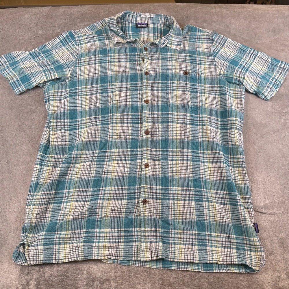 Patagonia Organic Cotton‎ Button Up Short Sleeve Plaid Shirt